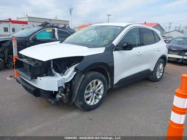 1FMCU9G63LUB34123 2020 FORD ESCAPE - Image 2