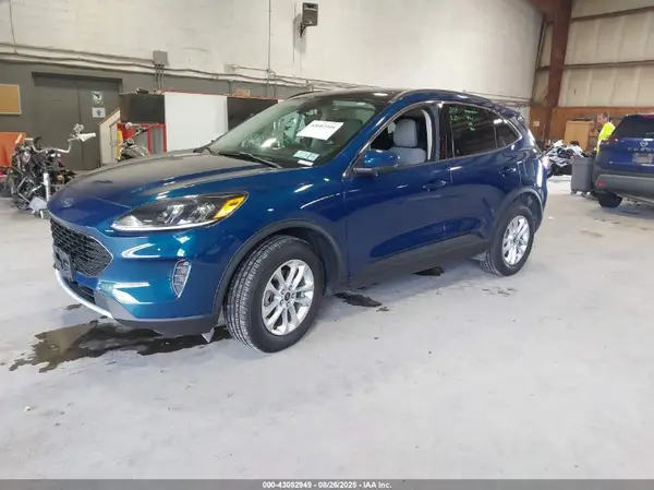 1FMCU9G63LUB54632 2020 FORD ESCAPE - Image 2
