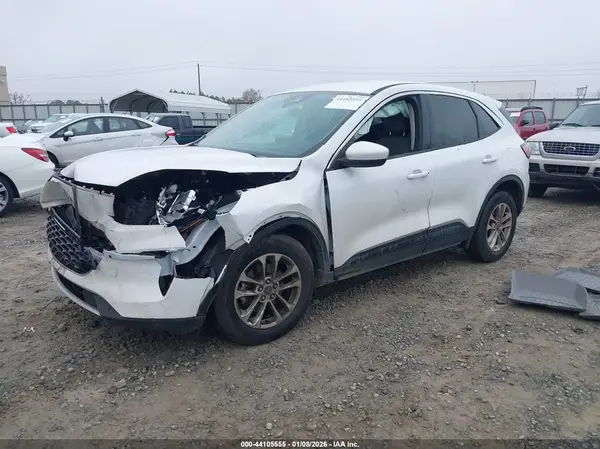 1FMCU9G63LUB80261 2020 FORD ESCAPE - Image 2