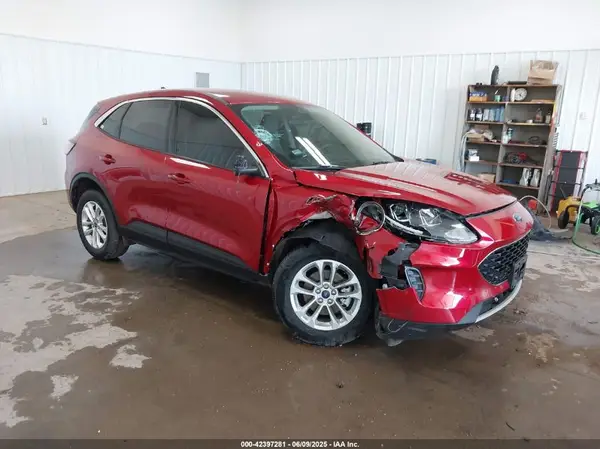 1FMCU9G63LUC24081 2020 FORD ESCAPE - Image 1