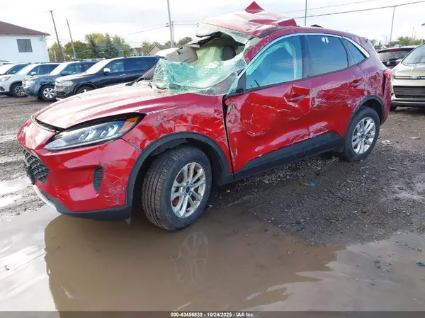 1FMCU9G63LUC24646 2020 FORD ESCAPE - Image 2