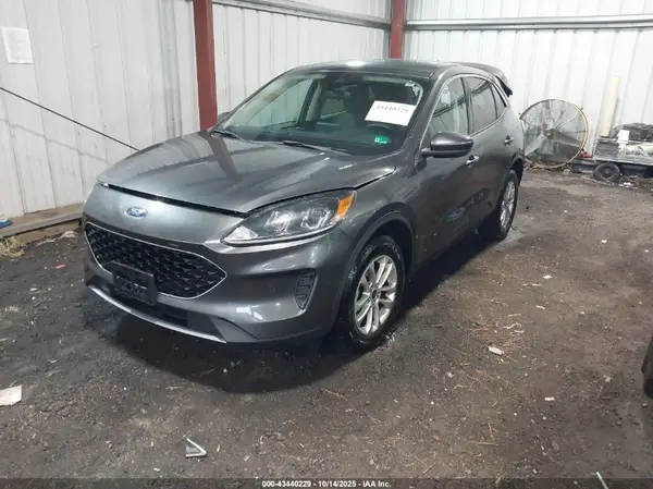 1FMCU9G63LUC49773 2020 FORD ESCAPE - Image 2