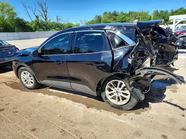 1FMCU9G63MUA22827 2021 FORD ESCAPE - Image 2