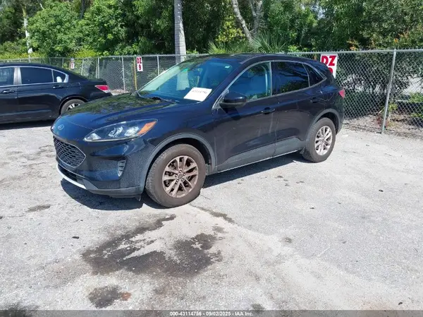 1FMCU9G63MUA73602 2021 FORD ESCAPE - Image 2