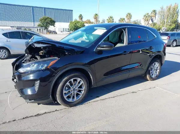 1FMCU9G63MUA80842 2021 FORD ESCAPE - Image 2