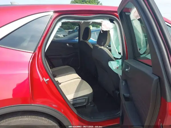 1FMCU9G63MUA92215 2021 FORD ESCAPE - Image 8