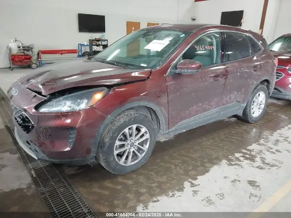 1FMCU9G63MUA98435 2021 FORD ESCAPE - Image 2