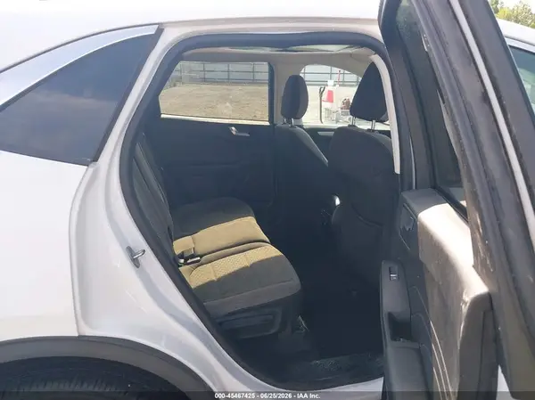 1FMCU9G63MUB18313 2021 FORD ESCAPE - Image 8