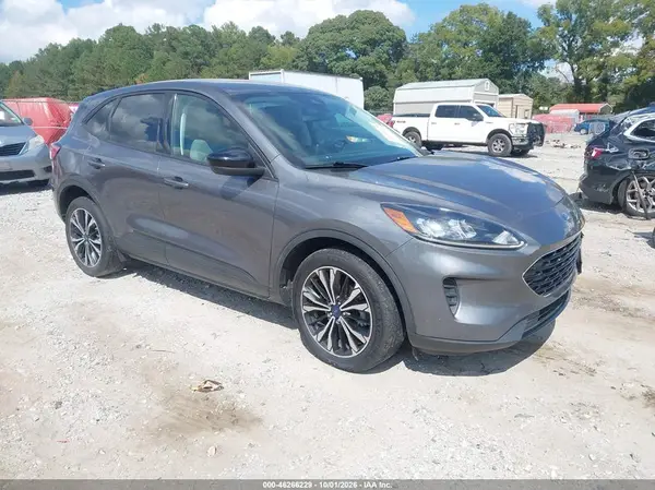 1FMCU9G63MUB22121 2021 FORD ESCAPE - Image 1