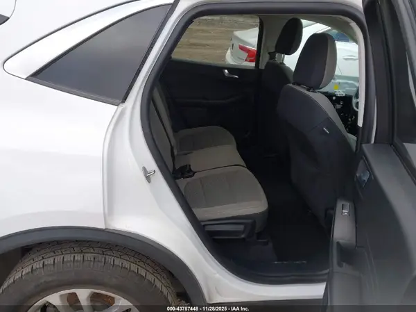 1FMCU9G63MUB33474 2021 FORD ESCAPE - Image 8