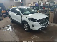 1FMCU9G63NUA21159 2022 FORD ESCAPE