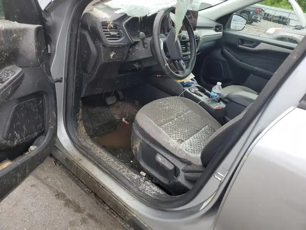 1FMCU9G63NUA33070 2022 FORD ESCAPE - Image 8