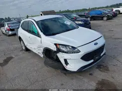 1FMCU9G63NUA65601 2022 FORD ESCAPE