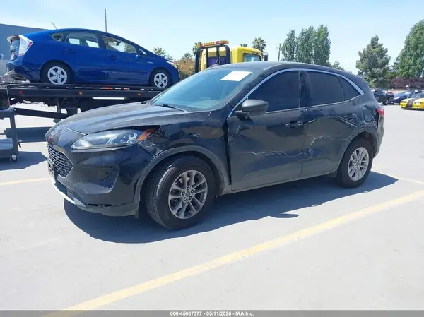 1FMCU9G63NUA72824 2022 FORD ESCAPE - Image 2