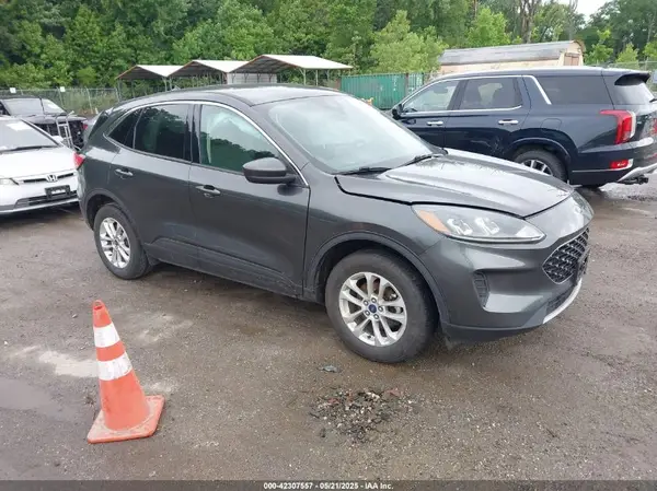 1FMCU9G64LUA25167 2020 FORD ESCAPE - Image 1
