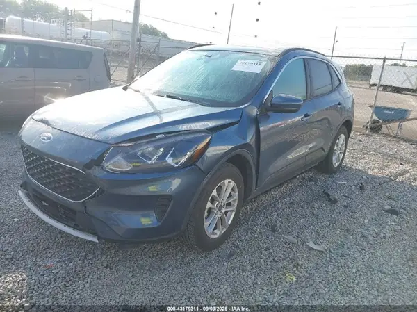 1FMCU9G64LUC15907 2020 FORD ESCAPE - Image 2