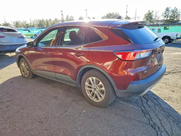 1FMCU9G64MUA38132 2021 FORD ESCAPE - Image 2