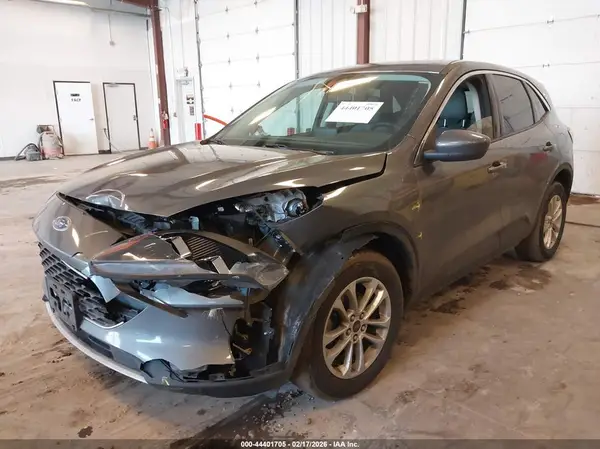 1FMCU9G64MUA72782 2021 FORD ESCAPE - Image 2