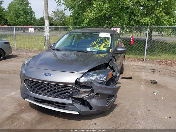 1FMCU9G64MUA85063 2021 FORD ESCAPE - Image 2