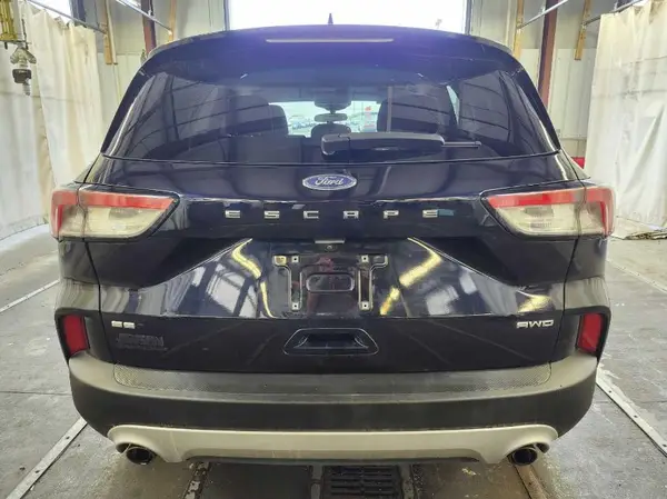 1FMCU9G64MUA91381 2021 FORD ESCAPE - Image 1