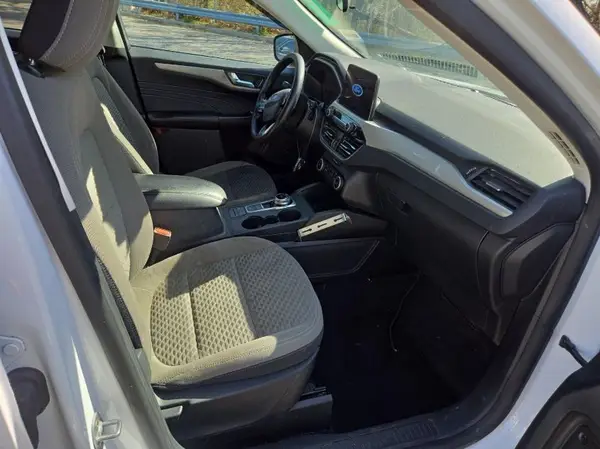 1FMCU9G64MUA99657 2021 FORD ESCAPE - Image 2