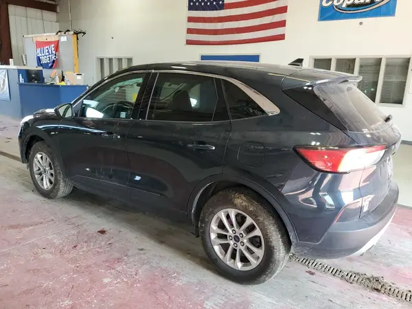 1FMCU9G64NUA10400 2022 FORD ESCAPE - Image 2