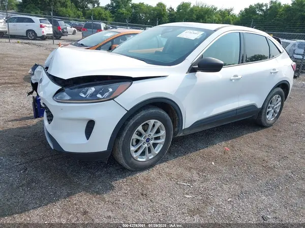 1FMCU9G64NUA16729 2022 FORD ESCAPE - Image 2