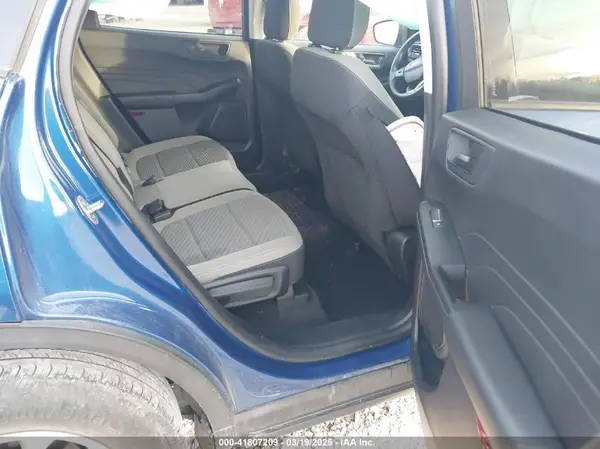 1FMCU9G64NUA65087 2022 FORD ESCAPE - Image 8