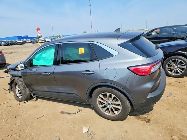 1FMCU9G64NUB21643 2022 FORD ESCAPE - Image 2