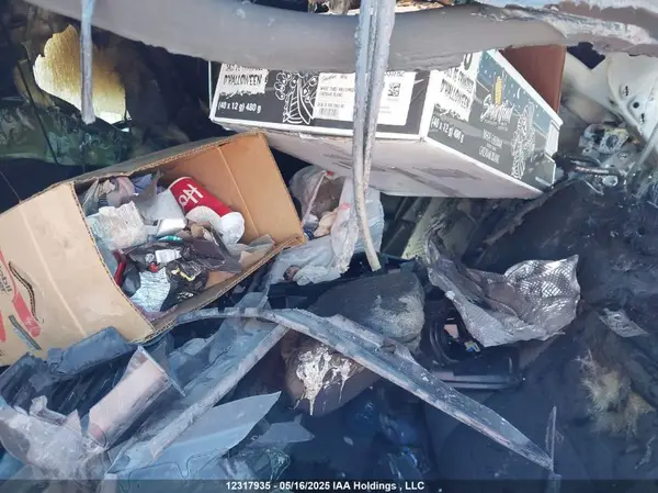 1FMCU9G64NUB31685 2022 FORD ESCAPE - Image 8