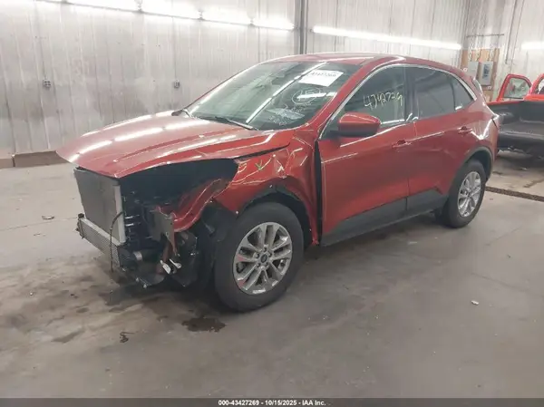 1FMCU9G65LUA26148 2020 FORD ESCAPE - Image 2