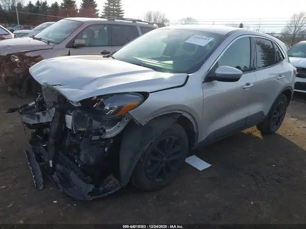 1FMCU9G65LUA52376 2020 FORD ESCAPE - Image 2
