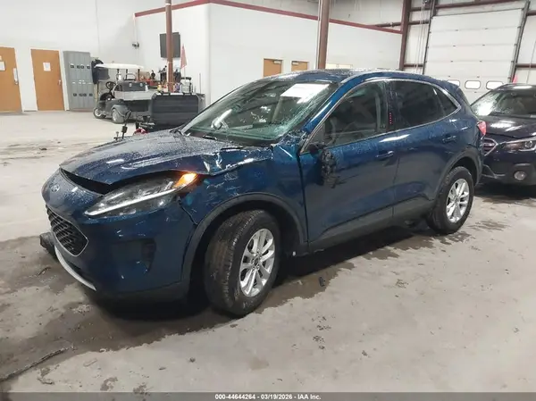 1FMCU9G65LUB86045 2020 FORD ESCAPE - Image 2