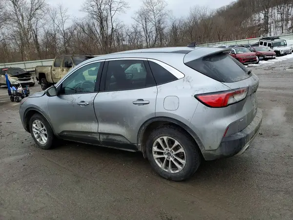 1FMCU9G65MUA19458 2021 FORD ESCAPE - Image 2