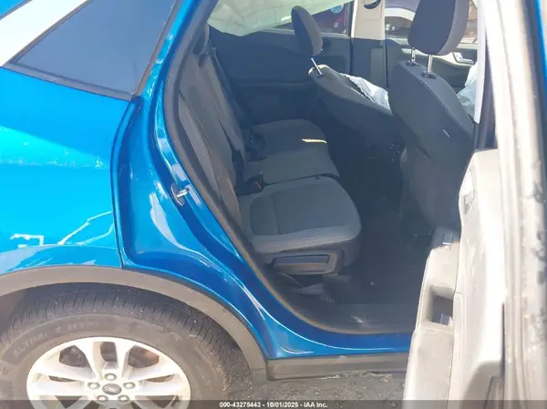 1FMCU9G65MUA33375 2021 FORD ESCAPE - Image 8