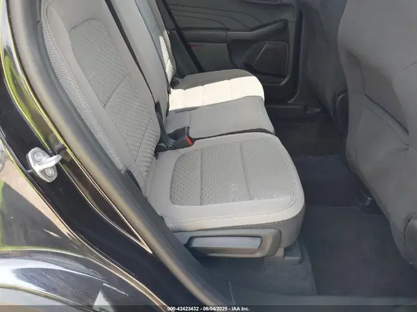 1FMCU9G65MUB03411 2021 FORD ESCAPE - Image 8