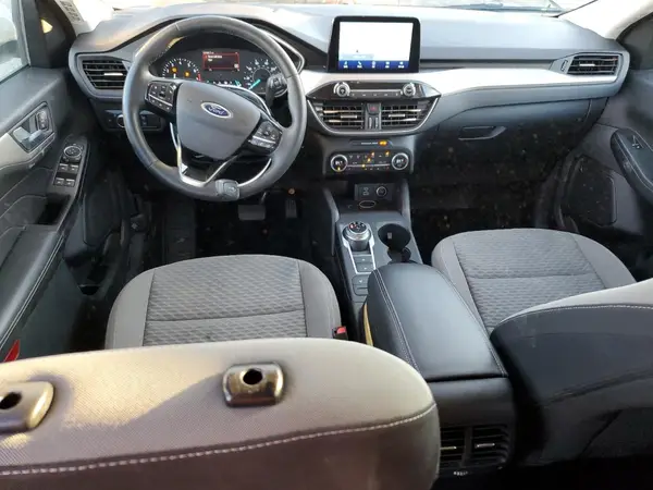 1FMCU9G65MUB26638 2021 FORD ESCAPE - Image 8