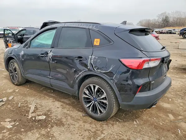 1FMCU9G65MUB27871 2021 FORD ESCAPE - Image 2