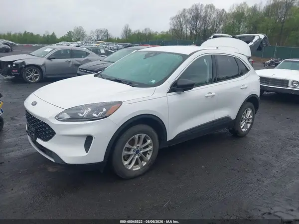 1FMCU9G65NUA02970 2022 FORD ESCAPE - Image 2