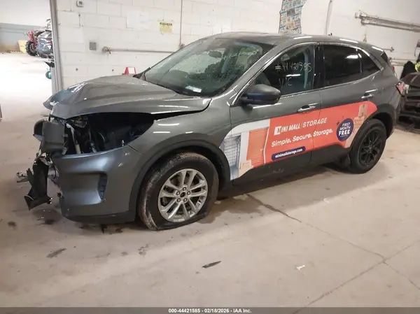 1FMCU9G65NUA10891 2022 FORD ESCAPE - Image 2