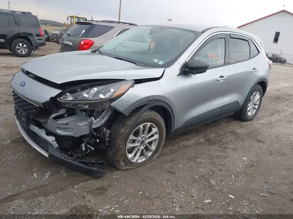 1FMCU9G65NUA21387 2022 FORD ESCAPE - Image 2