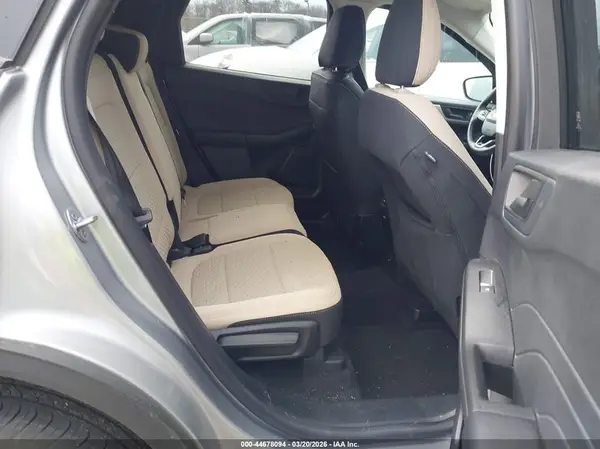 1FMCU9G65NUA21387 2022 FORD ESCAPE - Image 8
