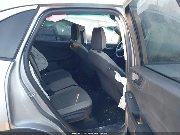 1FMCU9G65NUA66717 2022 FORD ESCAPE - Image 8
