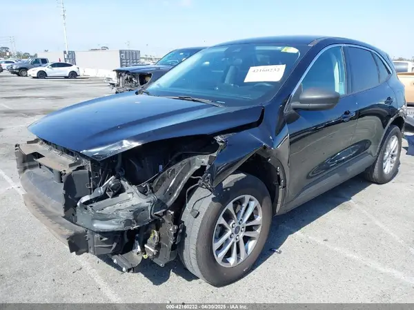 1FMCU9G65NUA70007 2022 FORD ESCAPE - Image 2