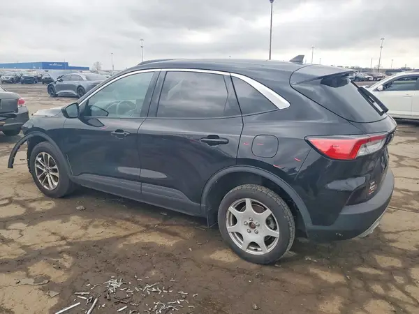 1FMCU9G65NUA73019 2022 FORD ESCAPE - Image 2