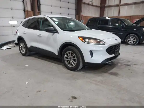 1FMCU9G65NUB12899 2022 FORD ESCAPE - Image 1