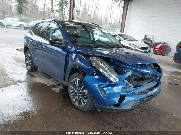 1FMCU9G65NUB15950 2022 FORD ESCAPE - Image 1