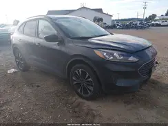 1FMCU9G65NUB64775 2022 FORD ESCAPE