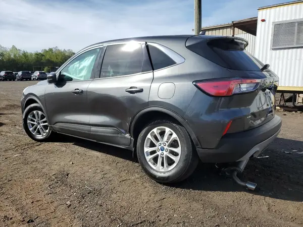 1FMCU9G66LUA65136 2020 FORD ESCAPE - Image 2