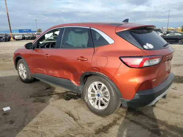 1FMCU9G66LUA73981 2020 FORD ESCAPE - Image 2